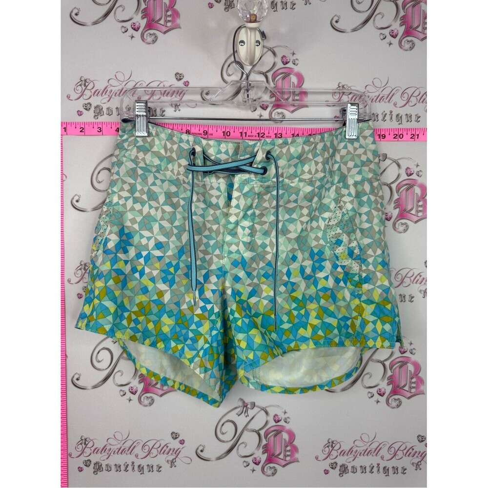 Columbia Multicolor Geometric Athletic Shorts omni shield